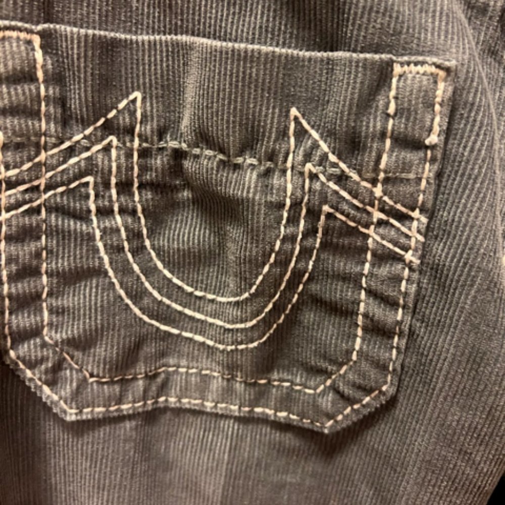 TRUE RELIGION "Sammy Big T" Corduroy Jeans - Picture 2 of 8